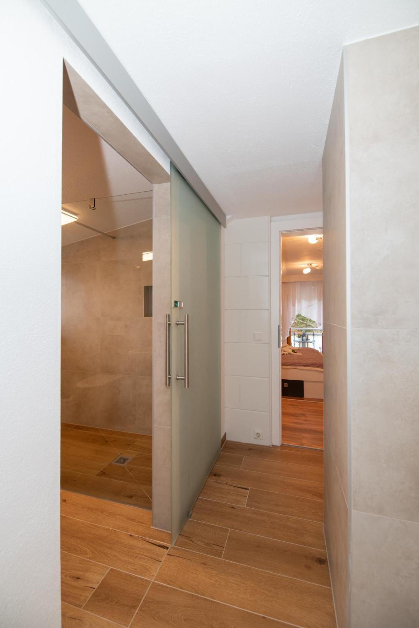 Oberaichwald  Ferienwohnung Waldblick, Faaker See מראה חיצוני תמונה
